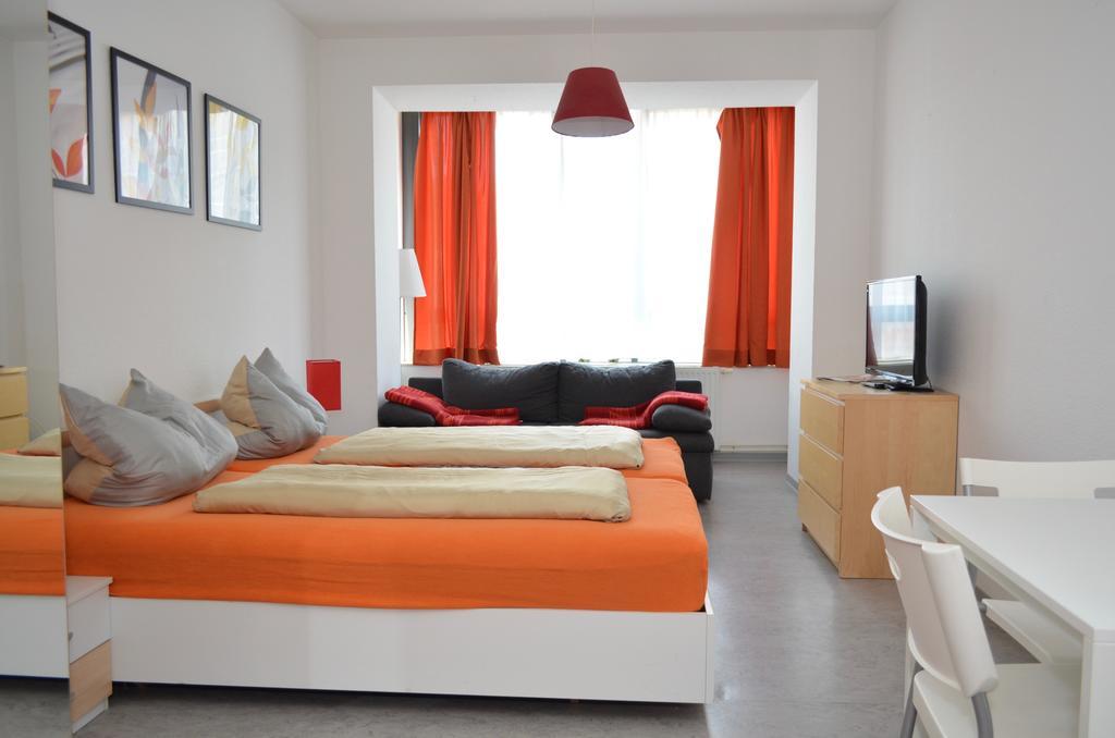 Ferienwohnung Zentrum/Hauptbahnhof ไลป์ซิก ภายนอก รูปภาพ